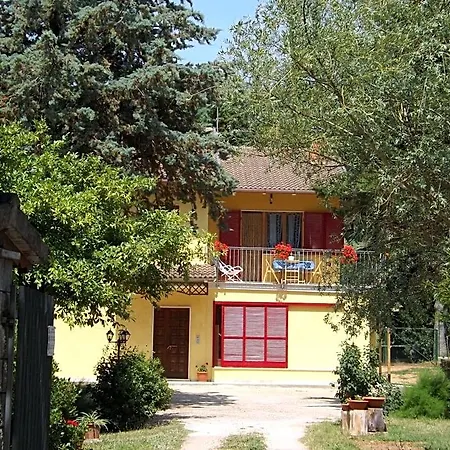 Il Pizzagiallo Bed & Breakfast Massa Martana