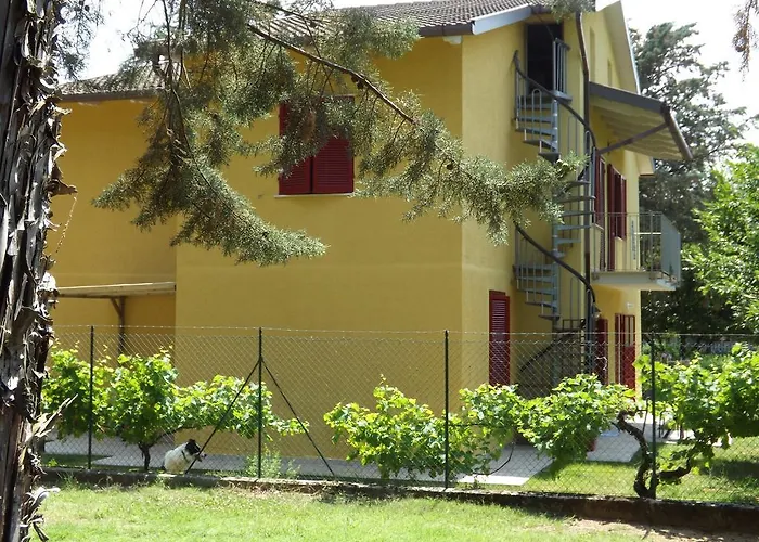 Il Pizzagiallo 3* ماسا مارتانا