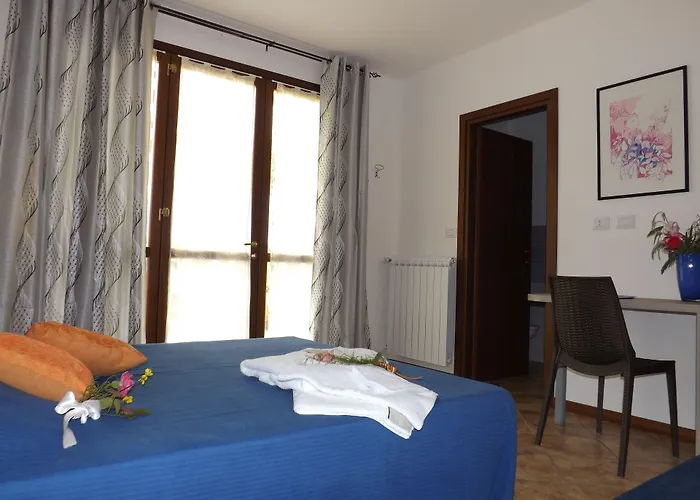 Il Pizzagiallo فندق مبيت وإفطار ماسا مارتانا