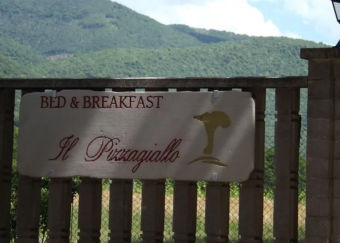 فندق مبيت وإفطار Il Pizzagiallo ماسا مارتانا